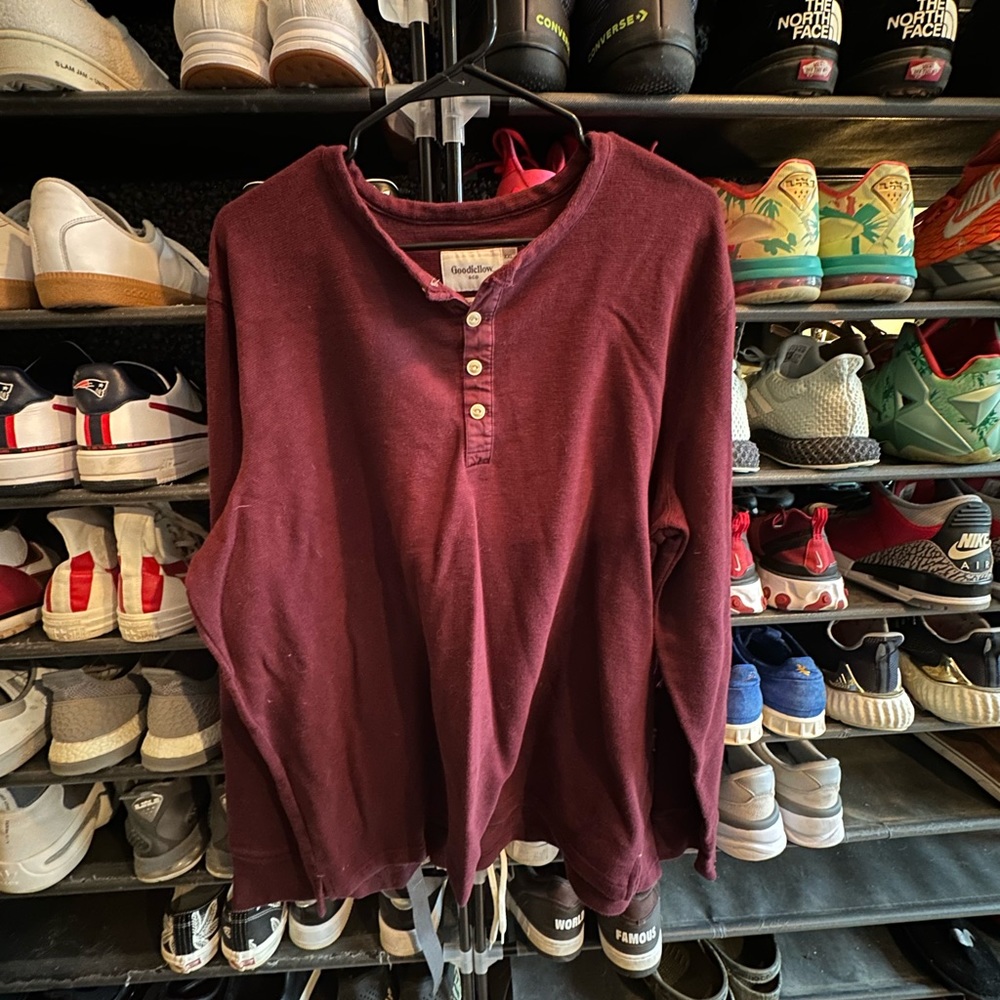 Men’s Henley